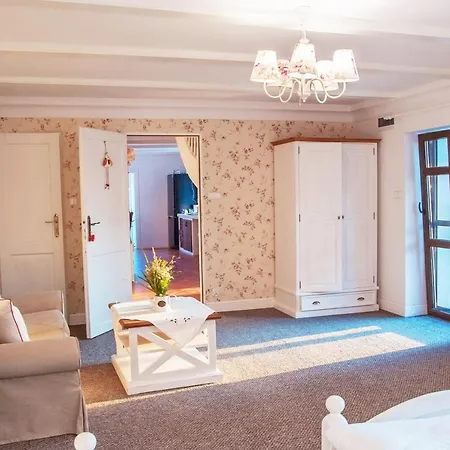 Pogaduchy Inn *